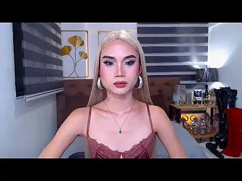 JuicyCockThea Obrolan Langsung XXX