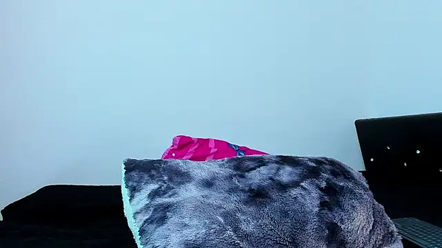 77Neferkitty77 Live XXX-chat
