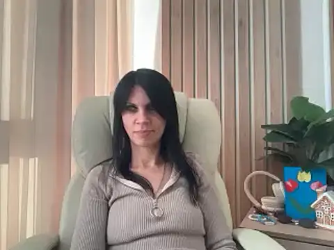 InjaAtHome Chat XXX in diretta