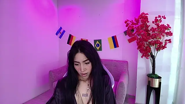 Chat XXX en directo de Rainy_doll