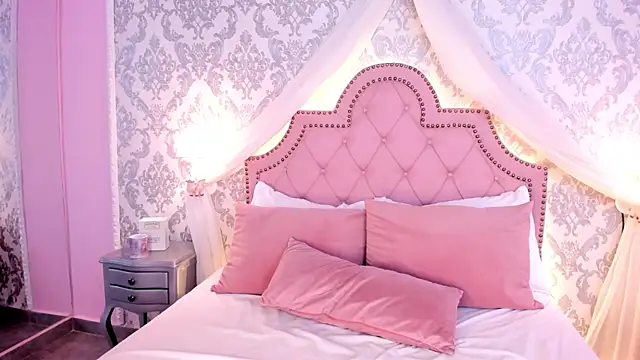 Chat XXX ao vivo de ScarletMore