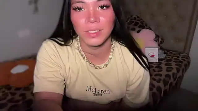 Lust_nLove's Live XXX Chat