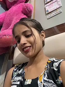 Sy_Shrishti élő XXX-chatje