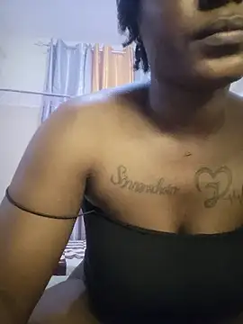 TrishaKalid Live XXX-Chat