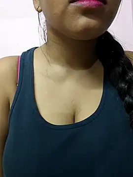 Sharvari-Wagh Live XXX-Chat