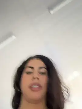 bruxinha01n Live XXX chat