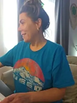 Ellie-Elizabeth's Live XXX Chat