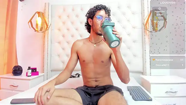 LEO_SANZ66's Live XXX Chat