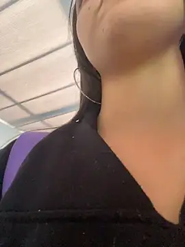 thalia_ec 现场聊天室