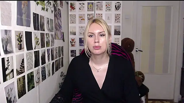 CapriScorpion Live XXX Chat