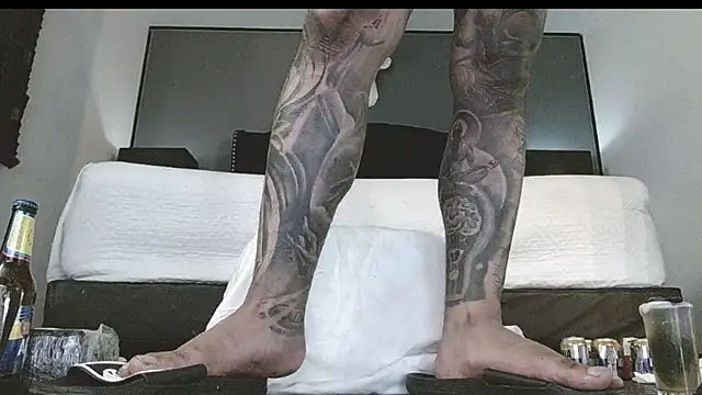 danilog515 élő XXX-chatje