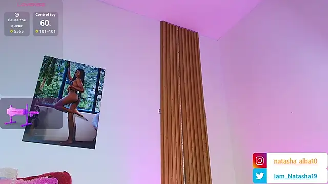 NatashaEgnath's Live XXX Chat