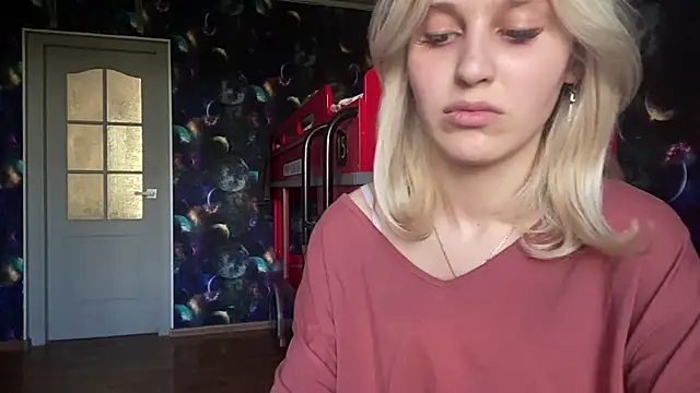 Nelly_Gilbert's Live XXX Chat