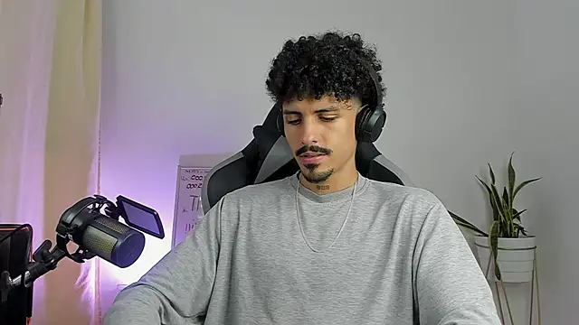 Chat XXX ao vivo de Lukeetaylor