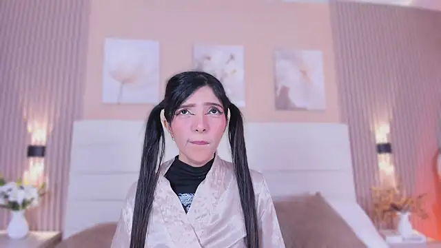 LisaLain Obrolan Langsung XXX