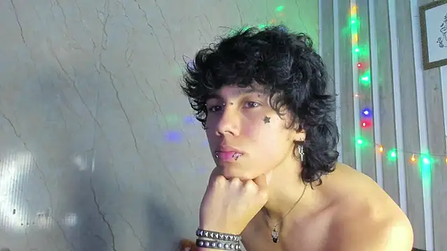 Chatroom XXX en direct de sckrapper