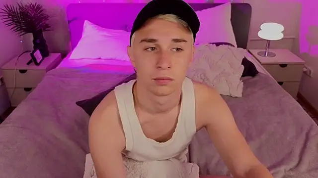 e1v1s' Live XXX Chat
