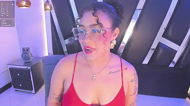 Chat XXX ao vivo de antonelllepiercee