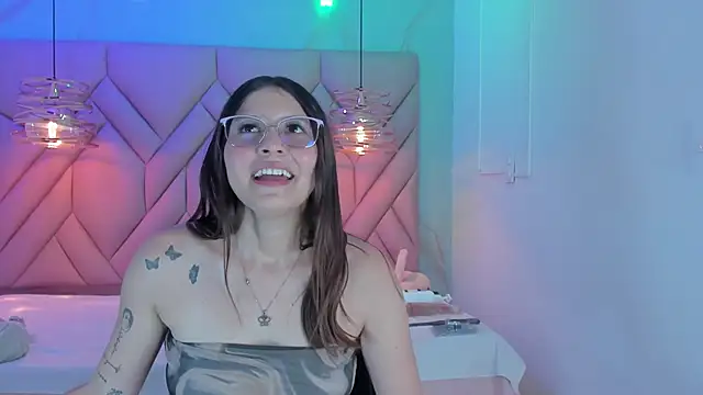 Živý XXX chat AngelaaCute_