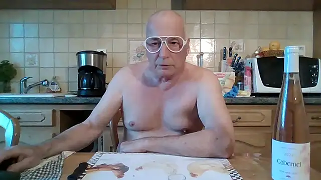 Helinetrav Live XXX-chat