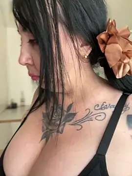 Czat XXX na żywo – eva_sexx69