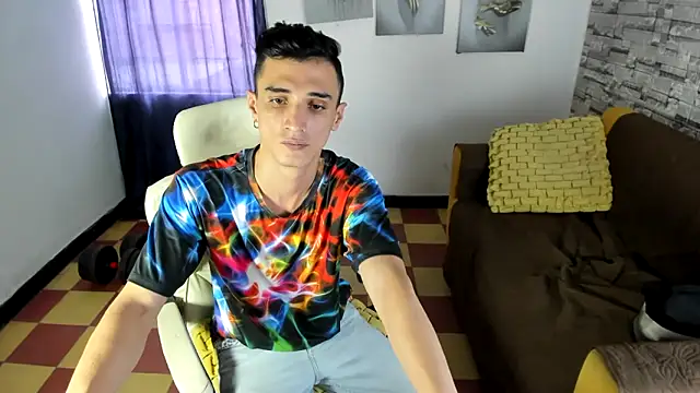 Živý XXX chat felipe_colinss