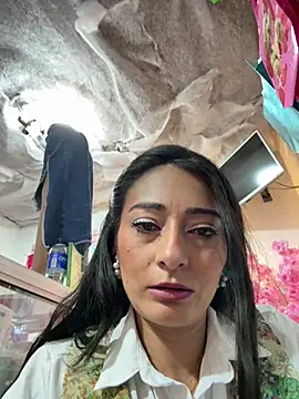 XXX chat uživo modela IsabellaMariet