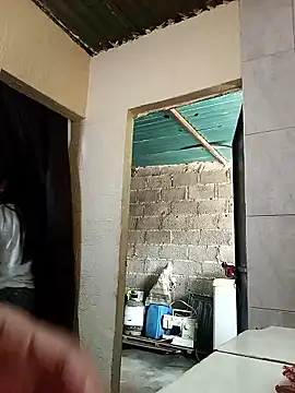 Laura20lopez XXX чат на живо
