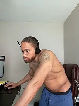 Chatroom XXX en direct de Fathero1time