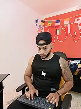 Mike_savage3 Adlı Modelin Canlı XXX Sohbeti