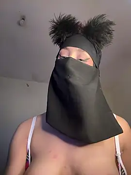 arabayla Adlı Modelin Canlı XXX Sohbeti