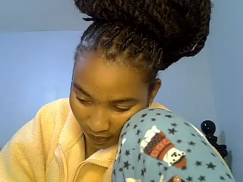 cute-alexis' Live XXX Chat