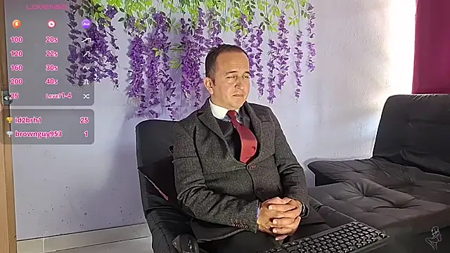 GreisyAndHazzan: онлайн-секс-чат