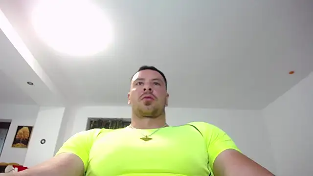 Chatroom XXX en direct de MasterAj69_