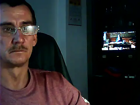 igracek30 Live XXX-Chat