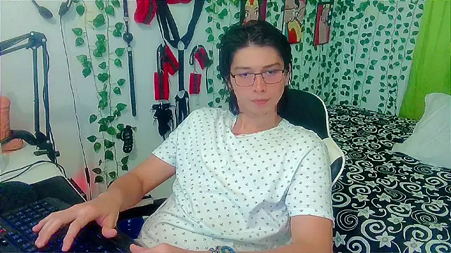 Chat +18 de Andy_gray ao vivo