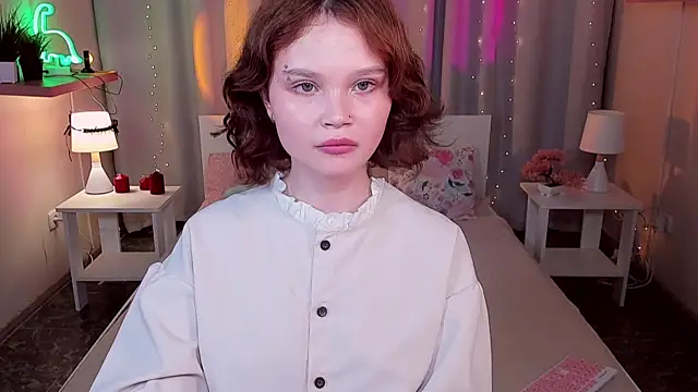 EmilyChaves élő XXX-chatje