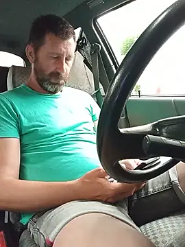 BZH45 – Live XXX-chat