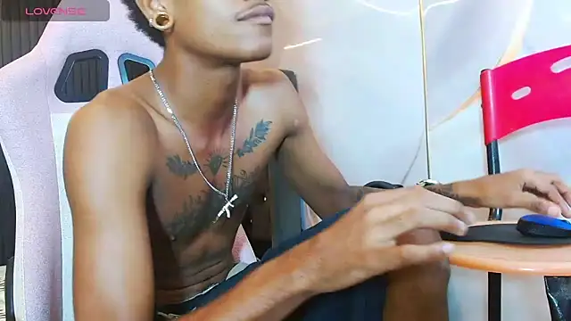Онлайн чат XXX ManSant