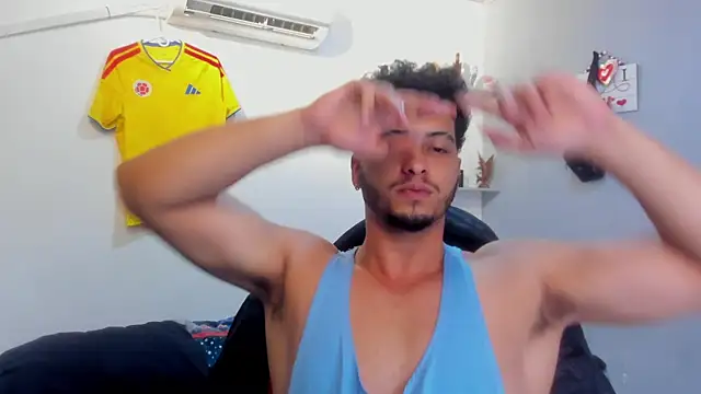 Kris_Khalifa69 Show Webcam