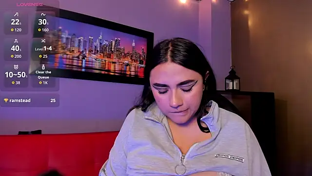 دردشة Lucyy_tits الجنسية المباشرة