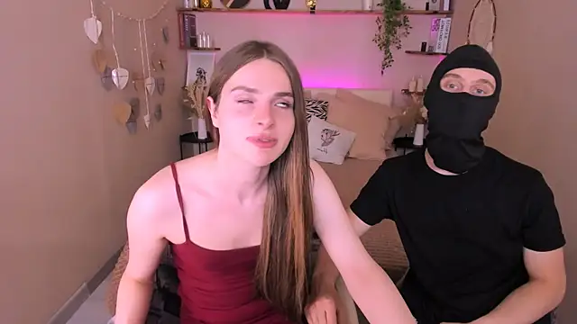 RoxyMorris live XXX chat