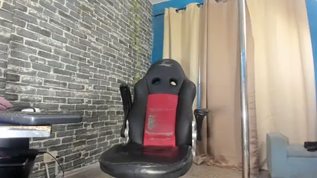 XXX chat uživo modela iam_samy_