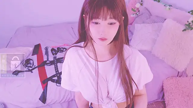Chat +18 de LongoriaEva ao vivo