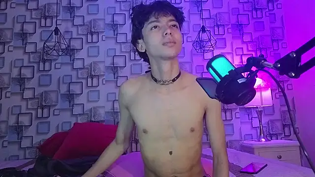 Chat +18 de Twink_Sebas7 ao vivo