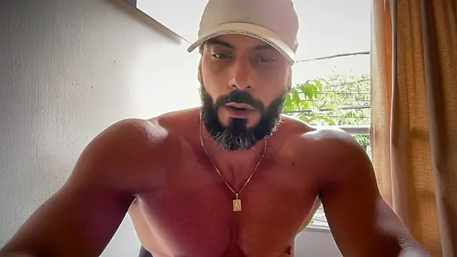romeolovedark Adlı Modelin Canlı XXX Sohbeti