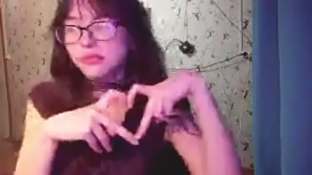 DelicaBrome's Live XXX Chat