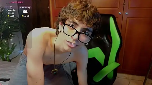 Matty_Sparkk 라이브 XXX 채팅
