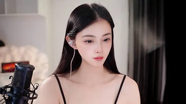 Ocean--Lili 现场XXX聊天
