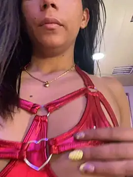 Show modela AlinaSweett na web-kameri